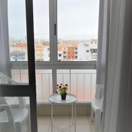 T2 Satya - - Algarve Apartment Quarteira