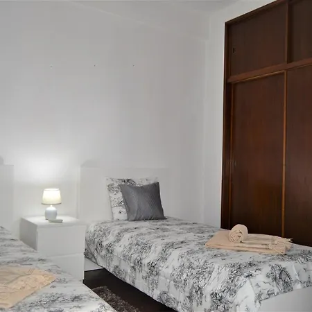 Apartment T2 Satya - - Algarve Quarteira